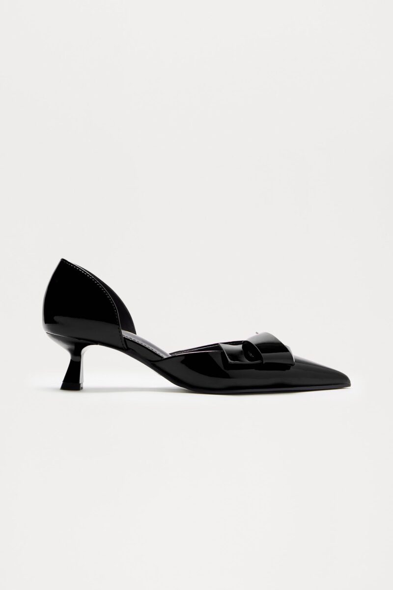 Zapatos de Tacón Bajo Punta Afilada en Negro - Image 3