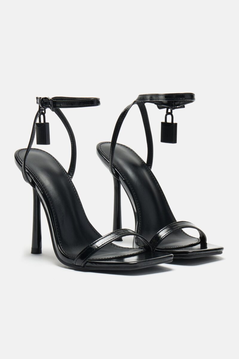Sandalias de Tacón Alto con Detalle de Cierre - Negro - Image 3