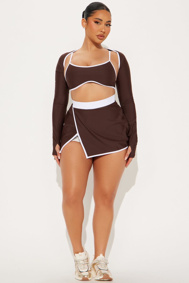 Conjunto Activo Bolero de 3 Piezas en Chocolate