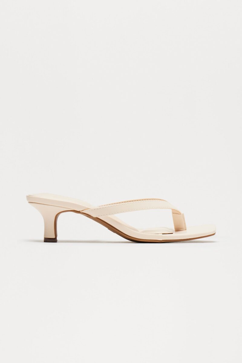 Sandalias de Tacón Gatito y Punta Cuadrada - Image 6