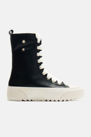 Zapatillas Altas de Encaje en Negro