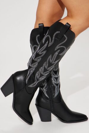 Botas Camperas de Tacón Alto y Punta Afilada