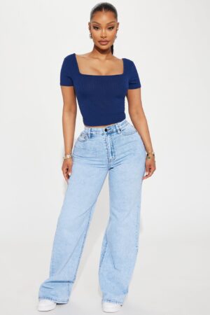 Jeans Anchos Elásticos Tiro Alto - Lavado Claro