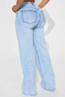 Jeans Anchos Elásticos Tiro Alto - Lavado Claro