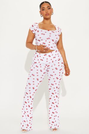 Conjunto de Pantalón y Top Punto Calado Diseño Dulce