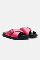 Sandalias Casual con Hebilla y Suela Plana