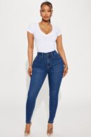 Jeans Ajustados Modeladores en Lavado Oscuro