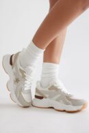 Zapatillas Deportivas de Plataforma con Detalles Estelares