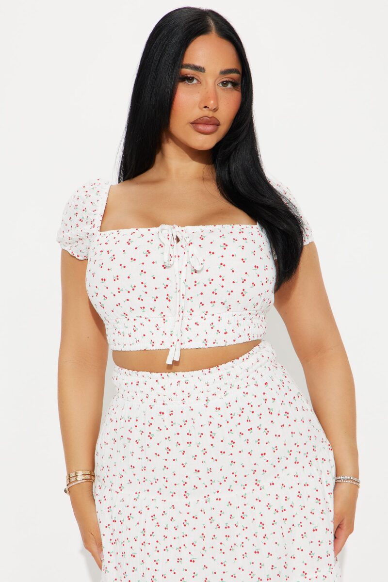 Conjunto de Falda Maxi y Top Blanco Combinado con Efecto Cereza - Image 2