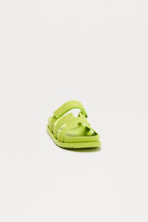 Sandalias Planas con Tiras de Raffia - Verde Lima