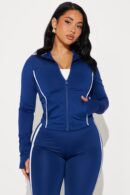 Chaqueta Deportiva Elegante con Cuello Alto y Manga Larga