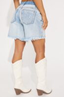 Shorts de Jean de Corte Medio con Desgaste - Lavado Medio