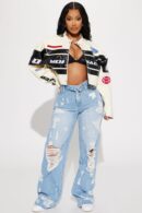 Chaqueta Corta Estilo Bomber con Múltiples Parches