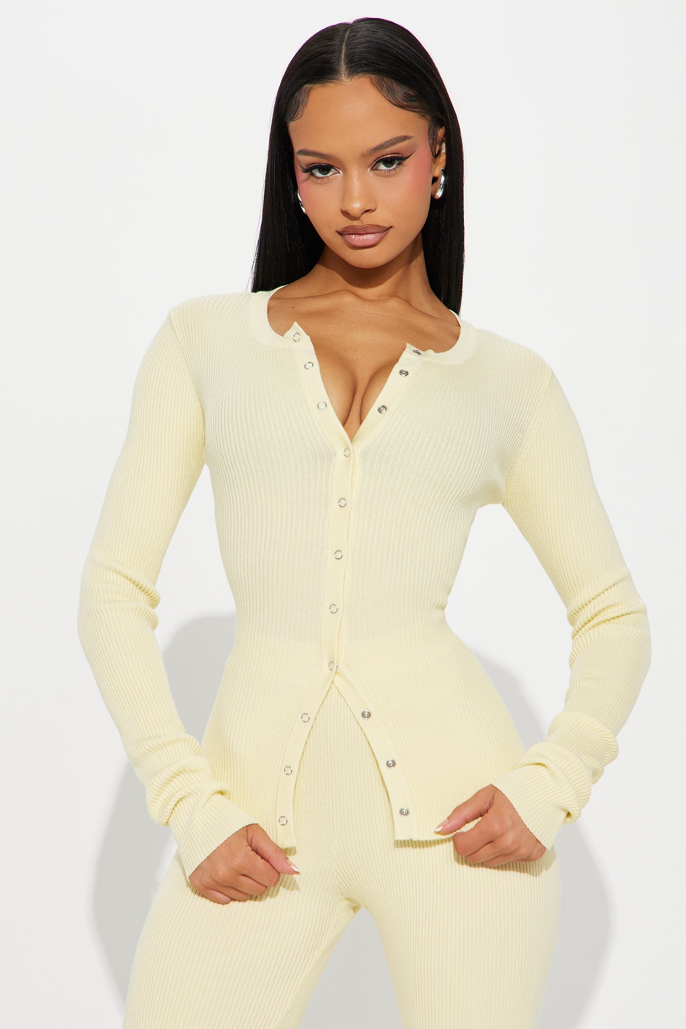 Conjunto de Suéter y Pantalón 'Rayo de Sol' en Amarillo