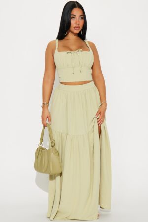 Set Top Corset y Falda Maxi Estilo Rural
