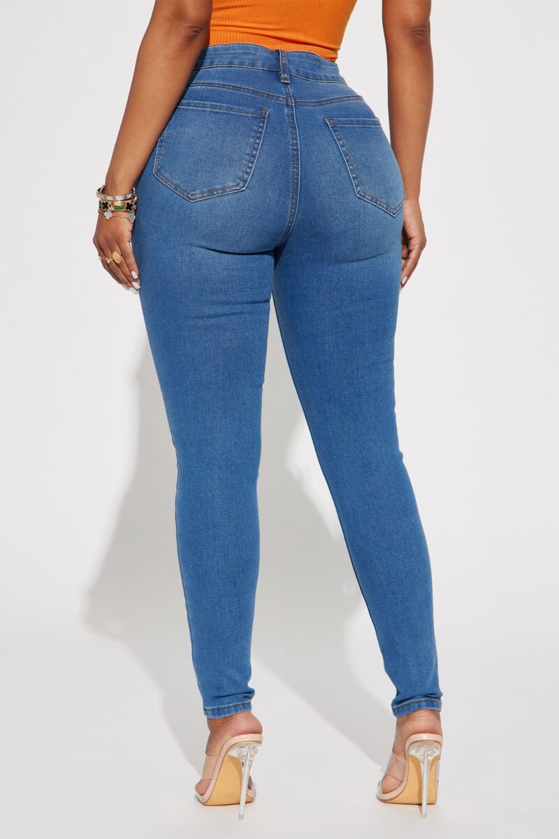 Jeans Skinny Elásticos para Curvas - Lavado Medio - Image 15