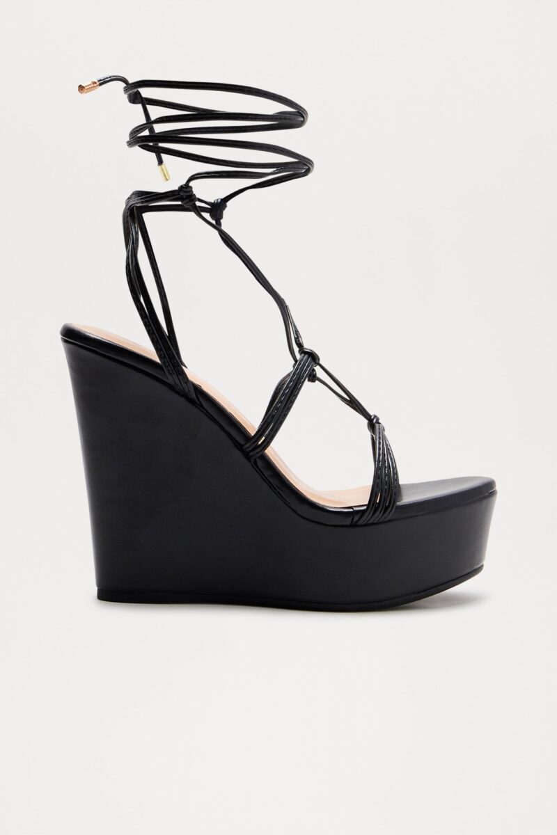 Plataformas de Envolvente Elegante en Negro