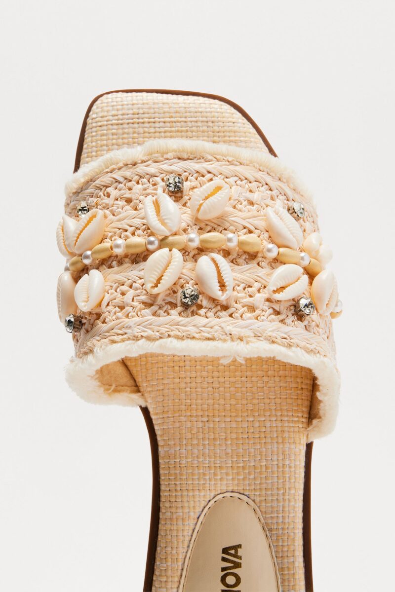 Sandalias Planas con Detalles de Caracoles Marinos - Image 5