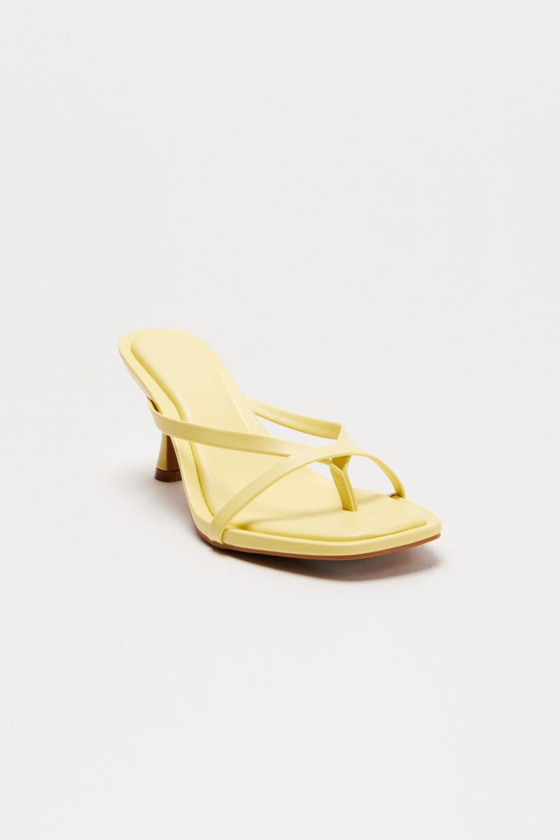 Mules tipo Tanga con Tacón Medio en Blanco - Image 13