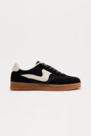 Zapatillas Bajas Urbanas con Detalles Tejidos