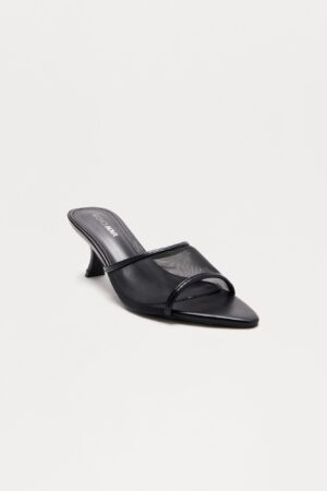 Mules con Correa de Malla y Tacón Midi