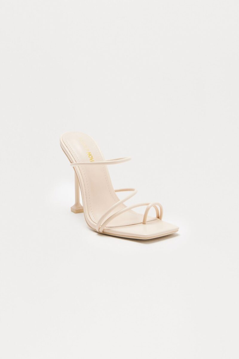 Mules con Tacón Stiletto y Punta Cuadrada - Image 17