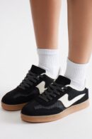 Zapatillas Bajas Deportivas con Detalles en Malla - Rojo