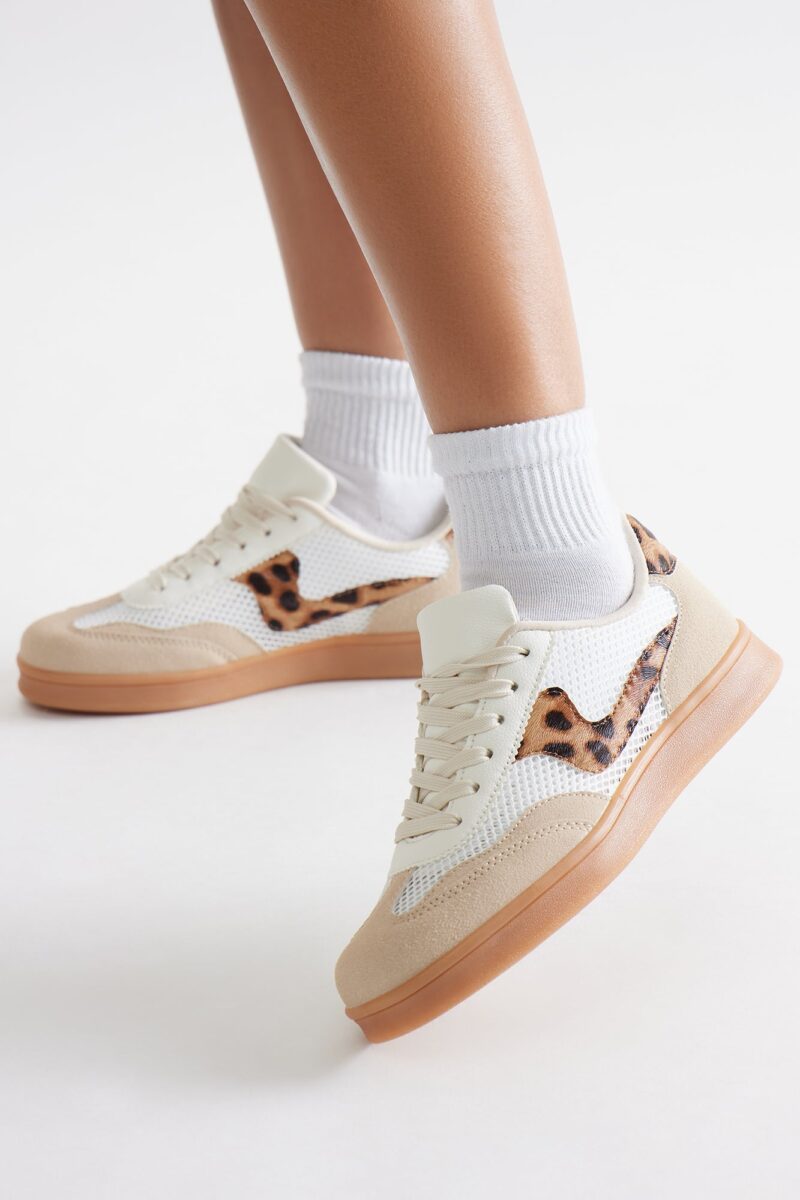 Zapatillas Bajas Deportivas con Detalles en Malla - Rojo - Image 10