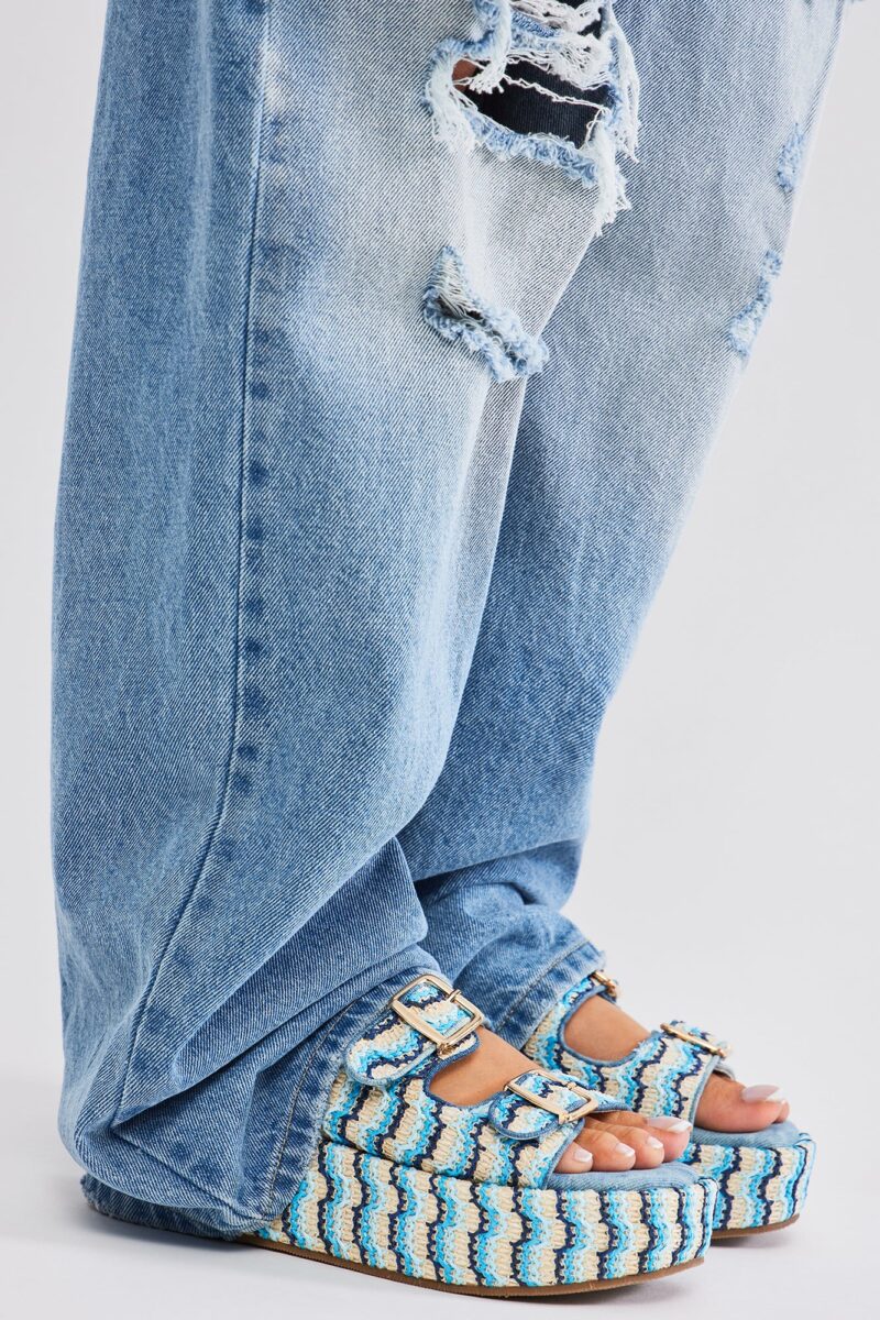 Sandalias con Plataforma y Detalle de Chevron - Image 3
