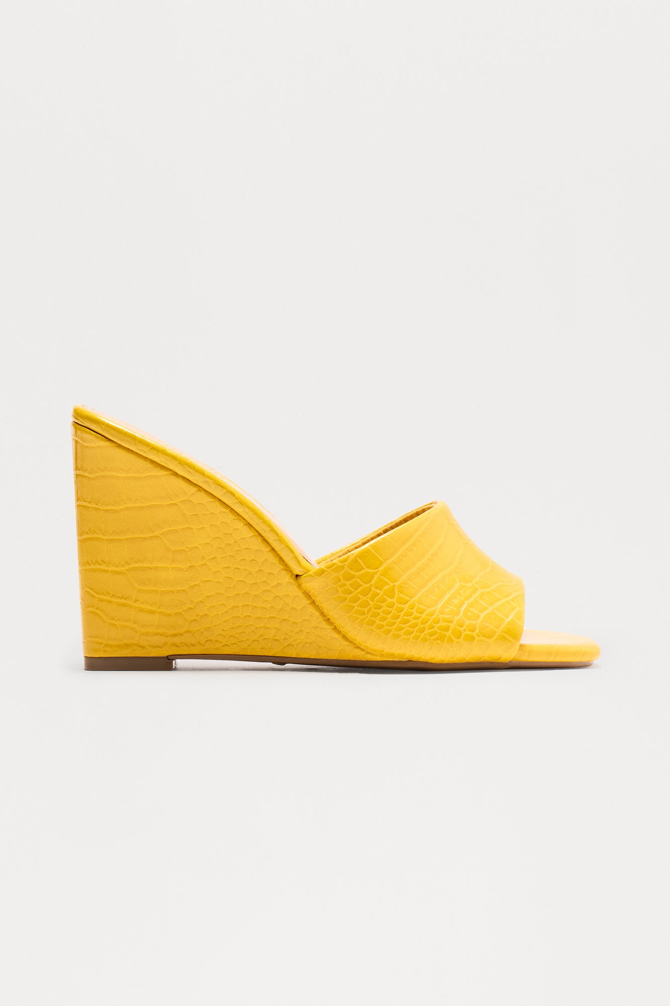 Sandalias de Cuña de 3 Pulgadas en Estampado de Cocodrilo