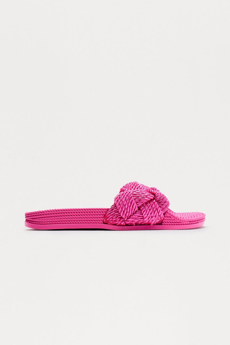 Sandalias Planas Trenzadas con Diseño Slip On - Image 7