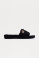 Sandalias Planas Tipo Jellie en Negro