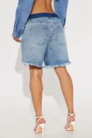 Shorts de Jean de Corte Medio con Desgaste - Lavado Medio