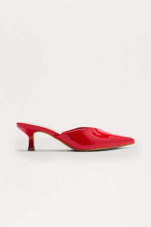 Zapatos de Tacón Gatito Punta Fina en Rojo