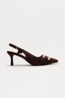 Zapatos Tipo Slingback con Detalle Metálico y Tacón Gatito