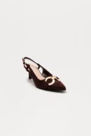Zapatos Tipo Slingback con Detalle Metálico y Tacón Gatito