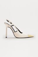 Zapatos de Tacón Fino y Correa Trasera en Nude