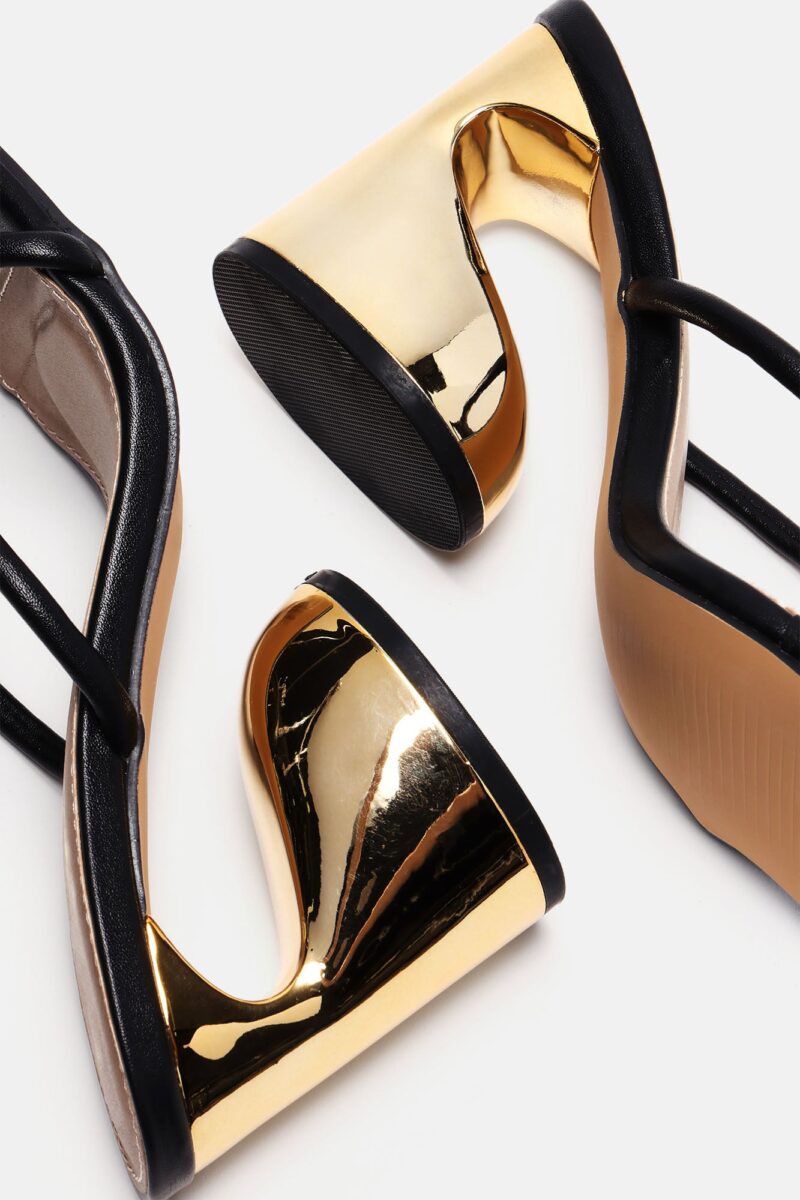 Mules de Talón Novedoso en Negro - Image 6