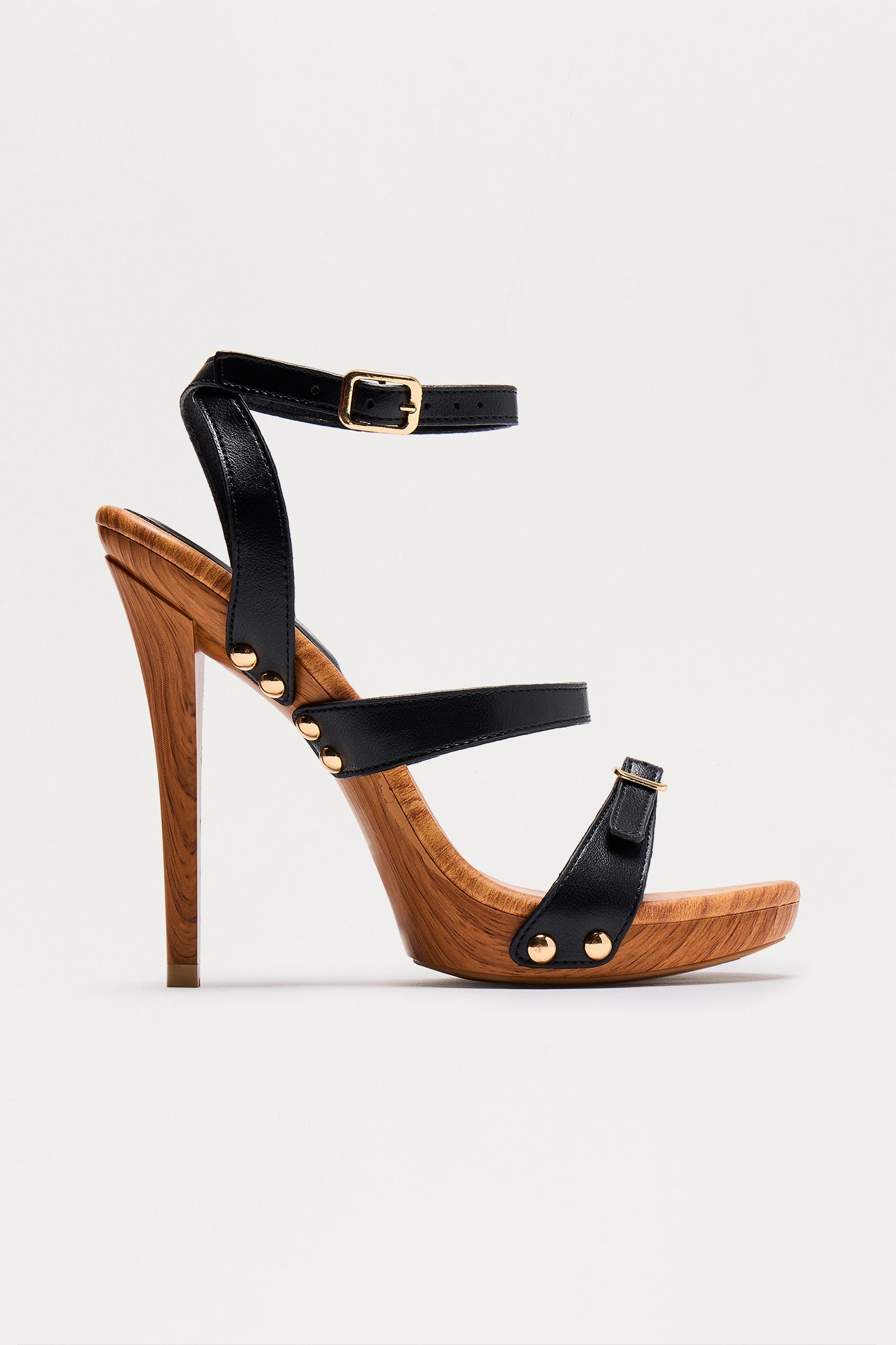 Sandalias de Tacón Ultra Alto con Detalles de Tachas