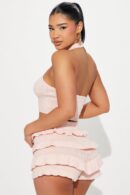 Set de Short y Top Halter con Volantes - Rosa Suave