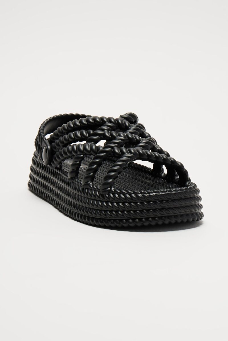 Sandalias Casuales de Plataforma en Negro - Image 3
