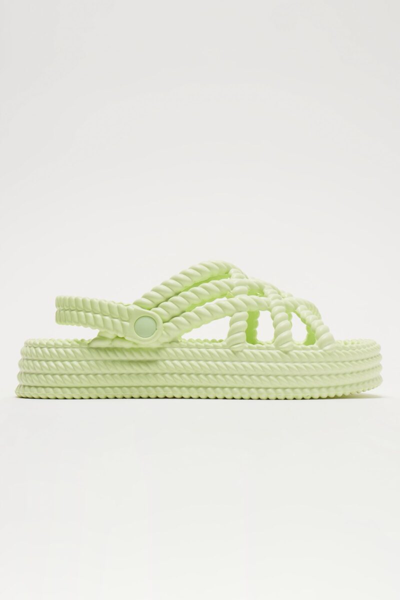 Sandalias Casuales con Plataforma y Detalle Trenzado