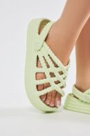 Sandalias Casuales de Plataforma en Negro