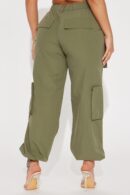 Pantalón Jogger Estilo Cargo con Cintura Alta