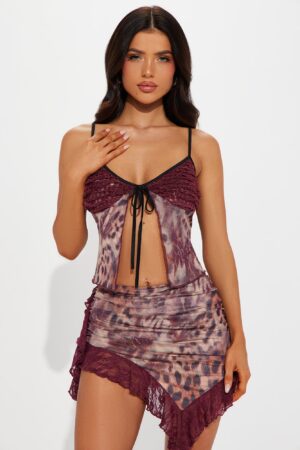 Set de Falda y Top en Malla - Vino/Combo