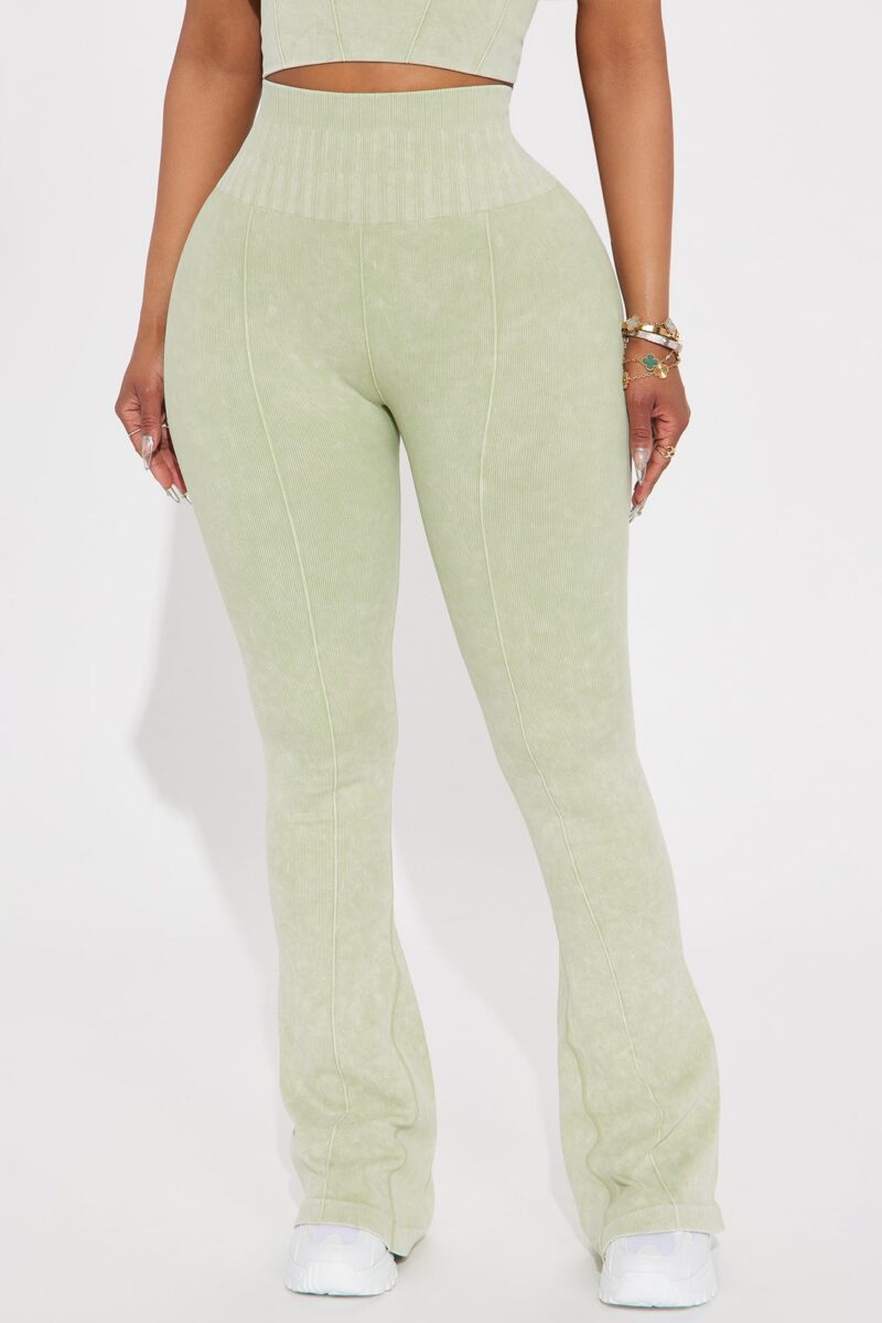 Leggins Activos de Campana en Marrón - Image 5