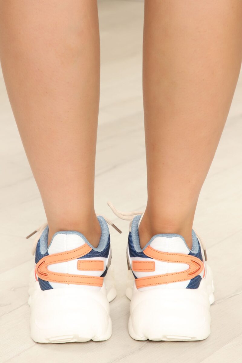 Zapatillas Deportivas con Detalles Colorblock - Image 4