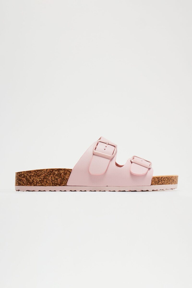 Sandalias Planas con Hebilla en Rosa