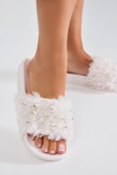 Sandalias Casual con Detalles de Perlas y Tira de Piel
