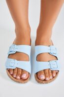 Sandalias Planas con Hebilla en Rosa